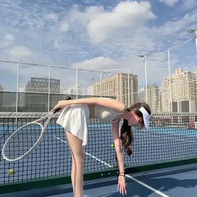 陆芳